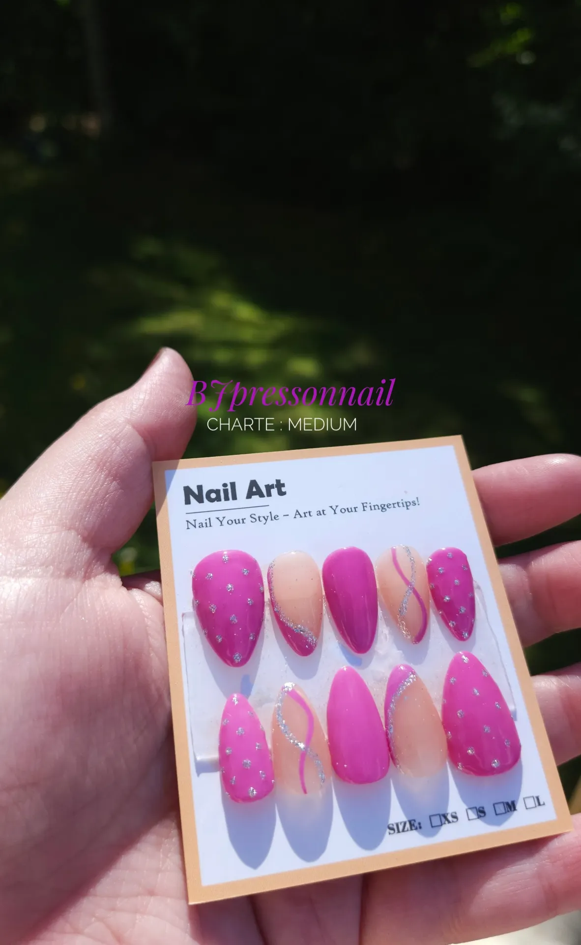 Press-on « Rose scintillant »
